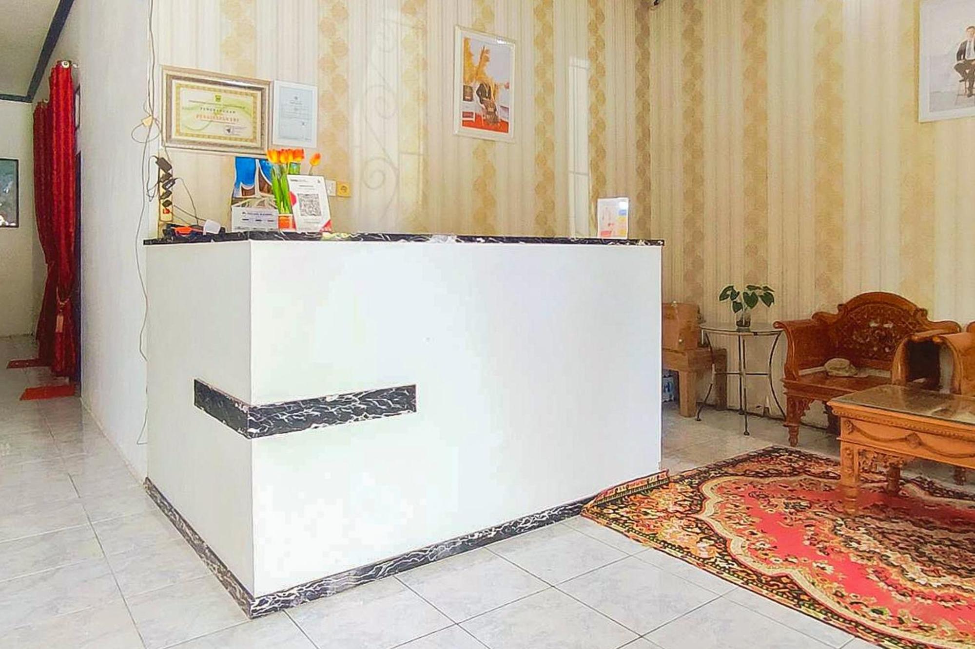 Reddoorz Syariah At Penginapan Eby Padang 외부 사진