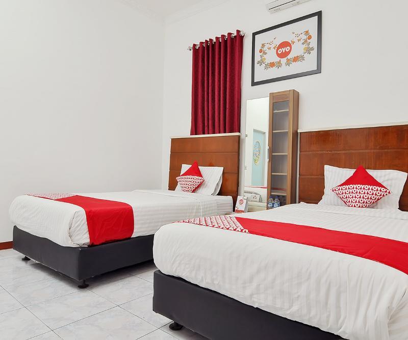Reddoorz Syariah At Penginapan Eby Padang 외부 사진