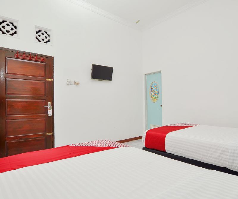 Reddoorz Syariah At Penginapan Eby Padang 외부 사진